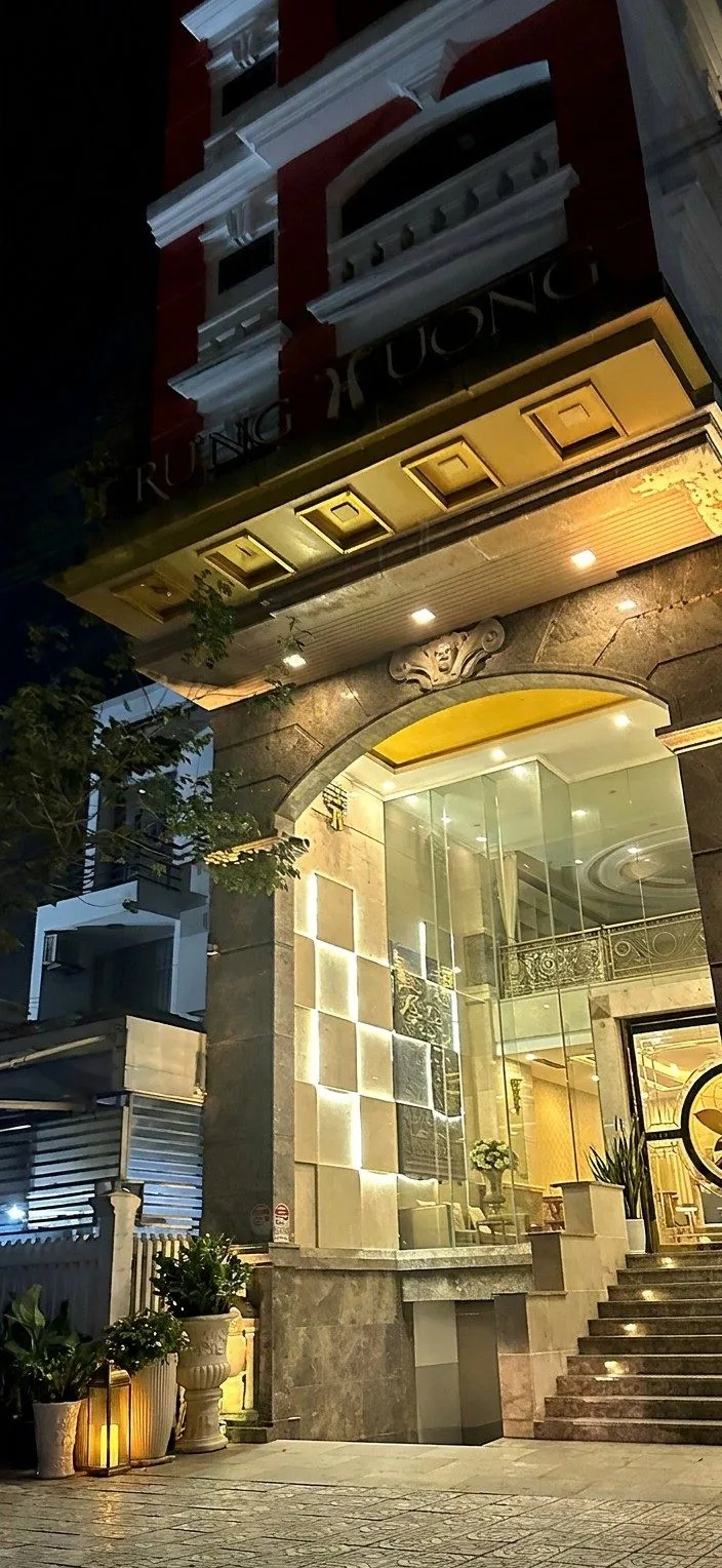 다낭 뉴민 가라오케 룸 전경
